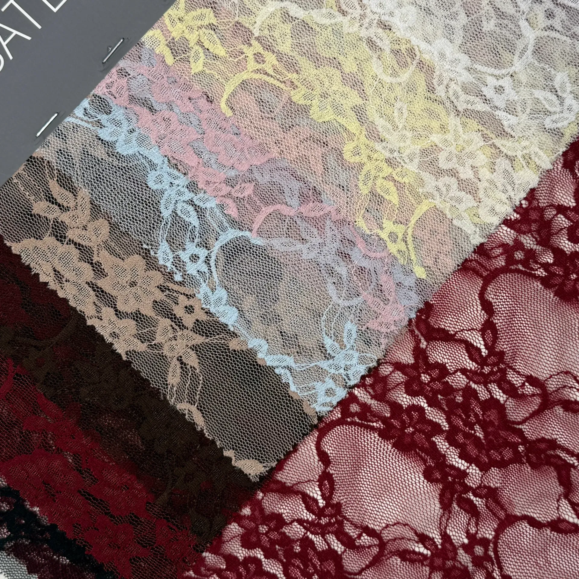 Antique Lace (Black)