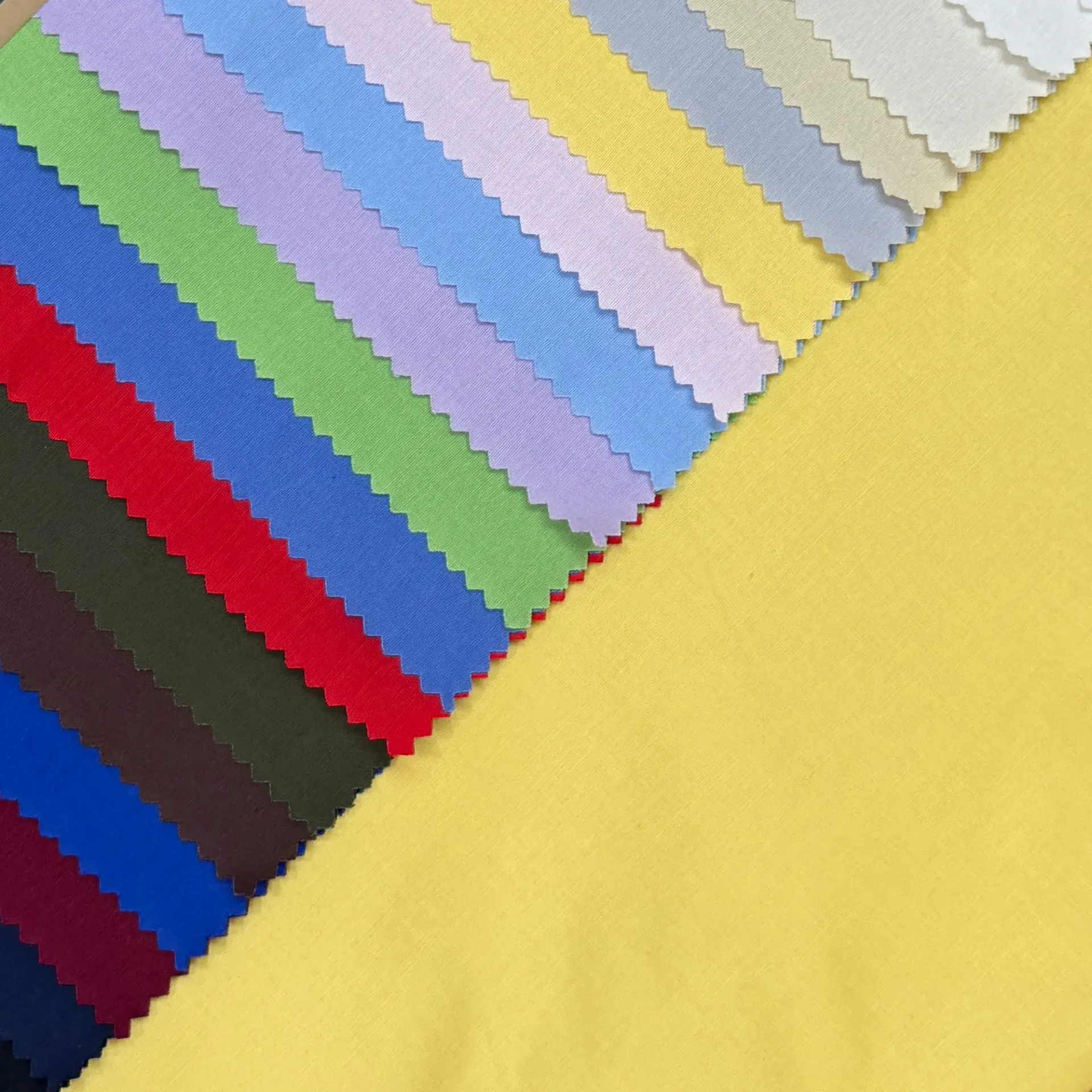 Cotton Stretch Poplin (Black)