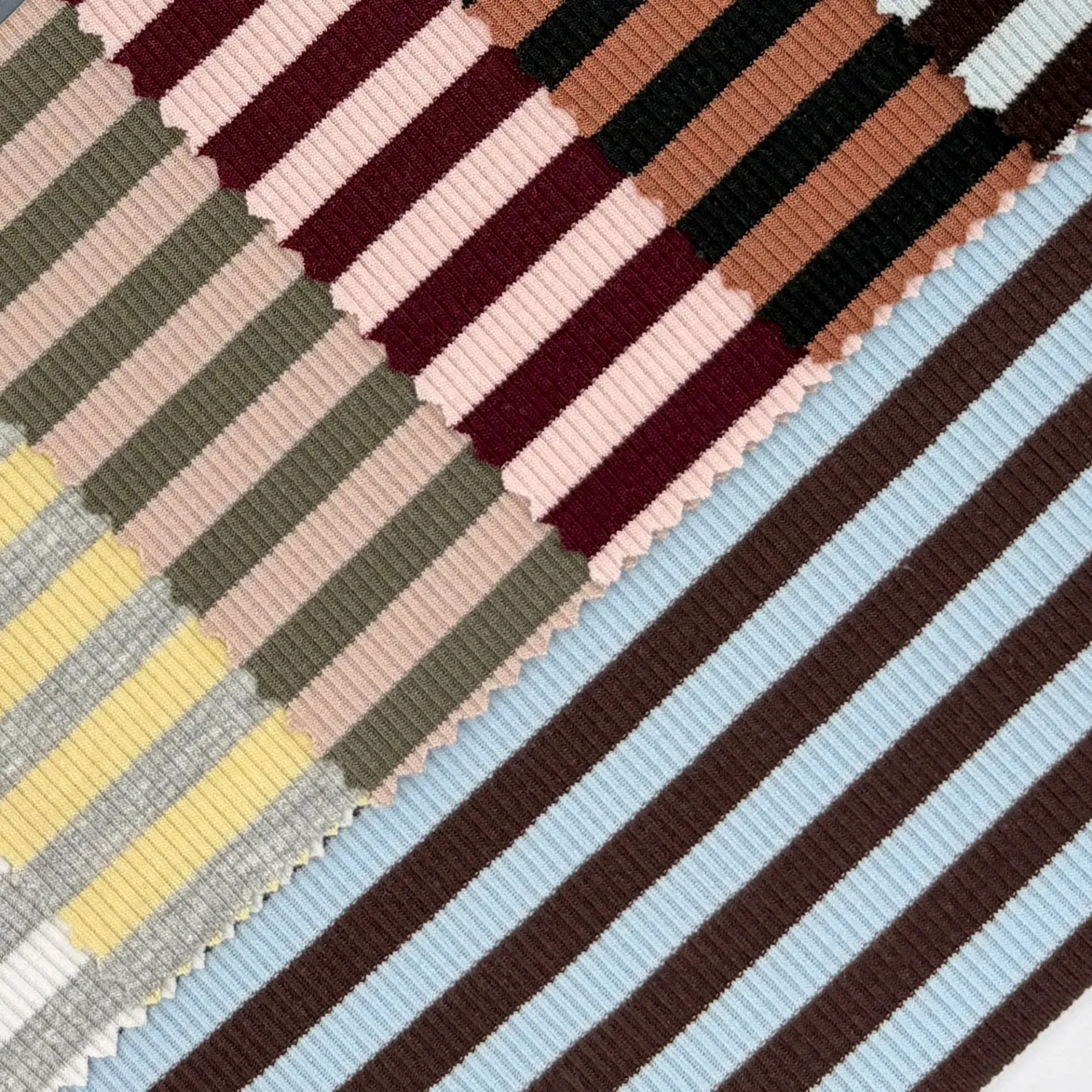 Horizon Rib Stripe (Black/White)