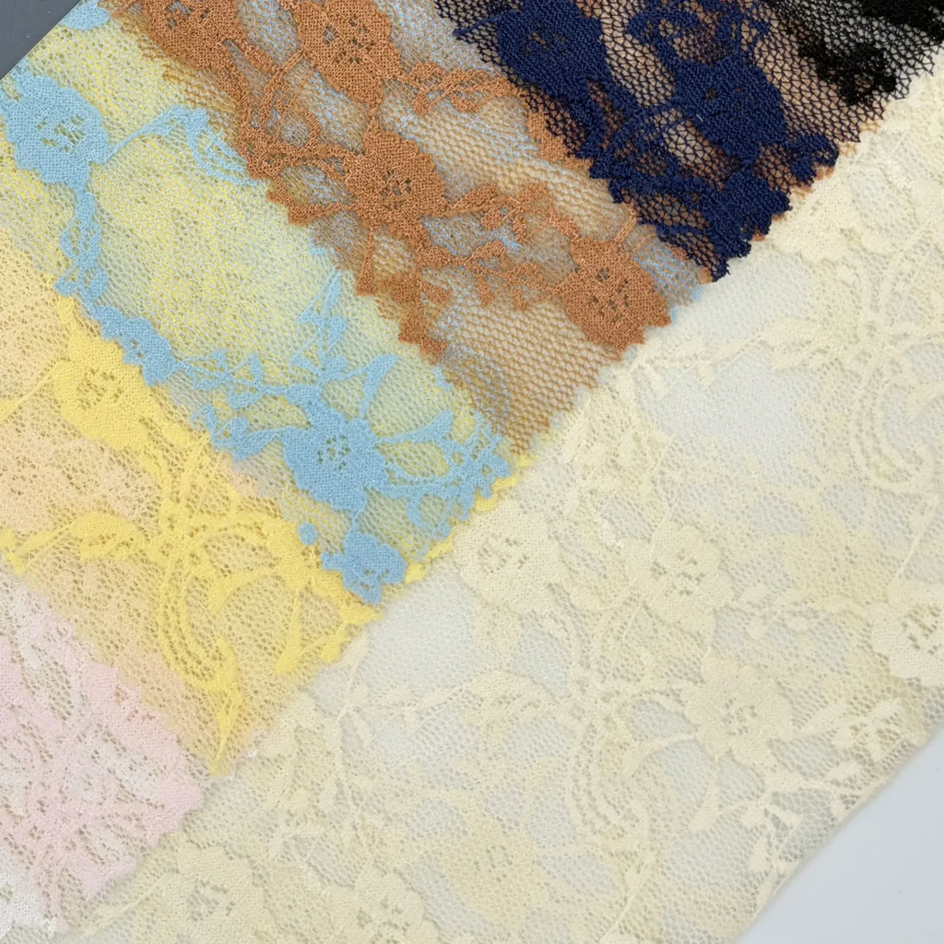 Allure Lace (Black)